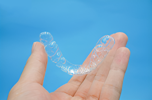 Invisible aligners